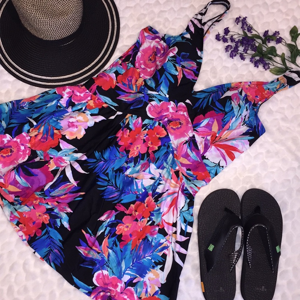 Rose Marie Reid Floral V-neck Swimdress Blue Pink